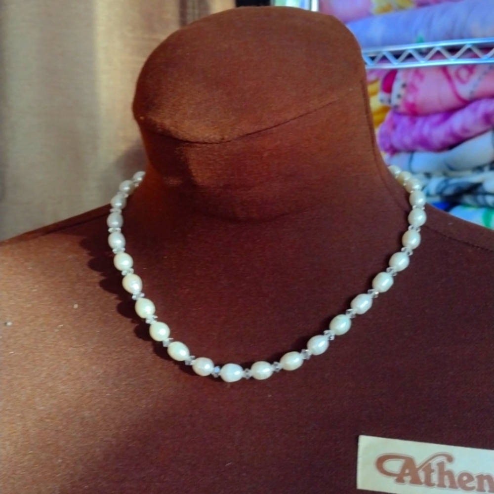 Vintage Faux Pearl and Rhinestone Necklace